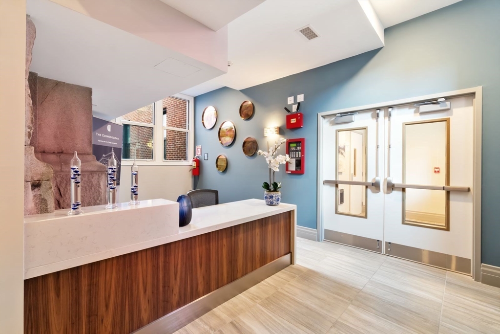 771 Harrison Ave, South End