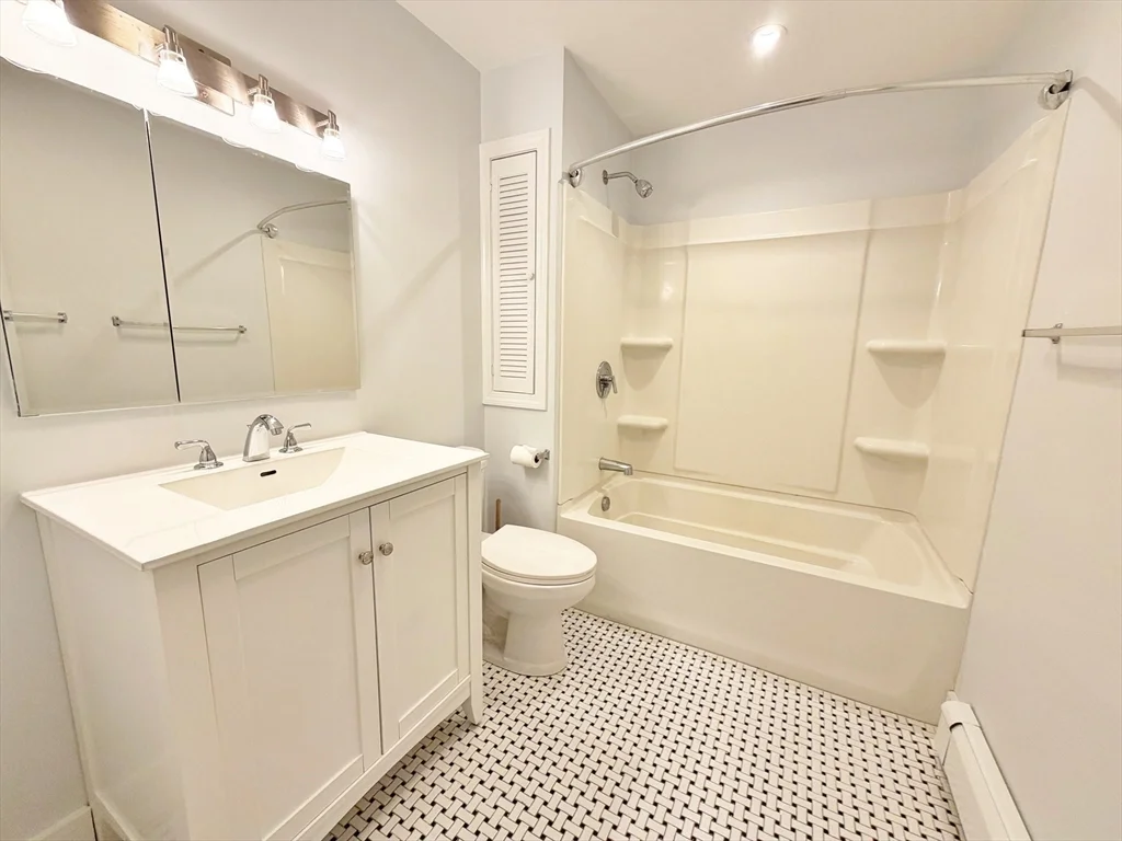 44 White St, East Boston