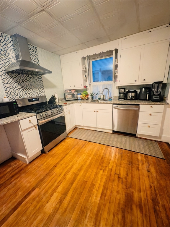 24 Parlin St, Everett