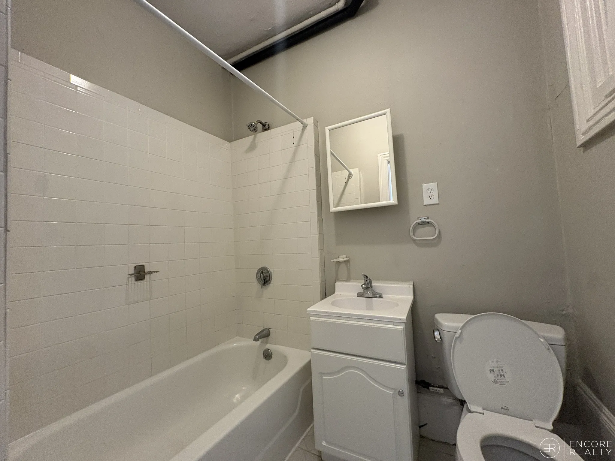 9 Sewall Ave, Coolidge Corner