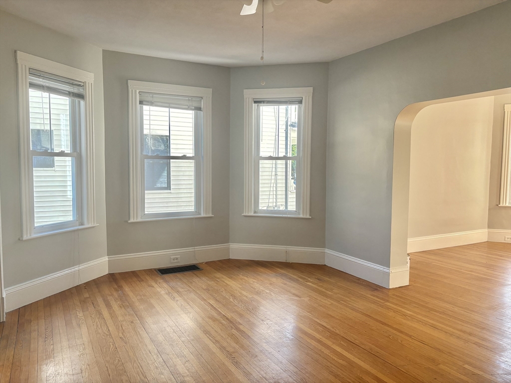 9 Madison St, West Medford