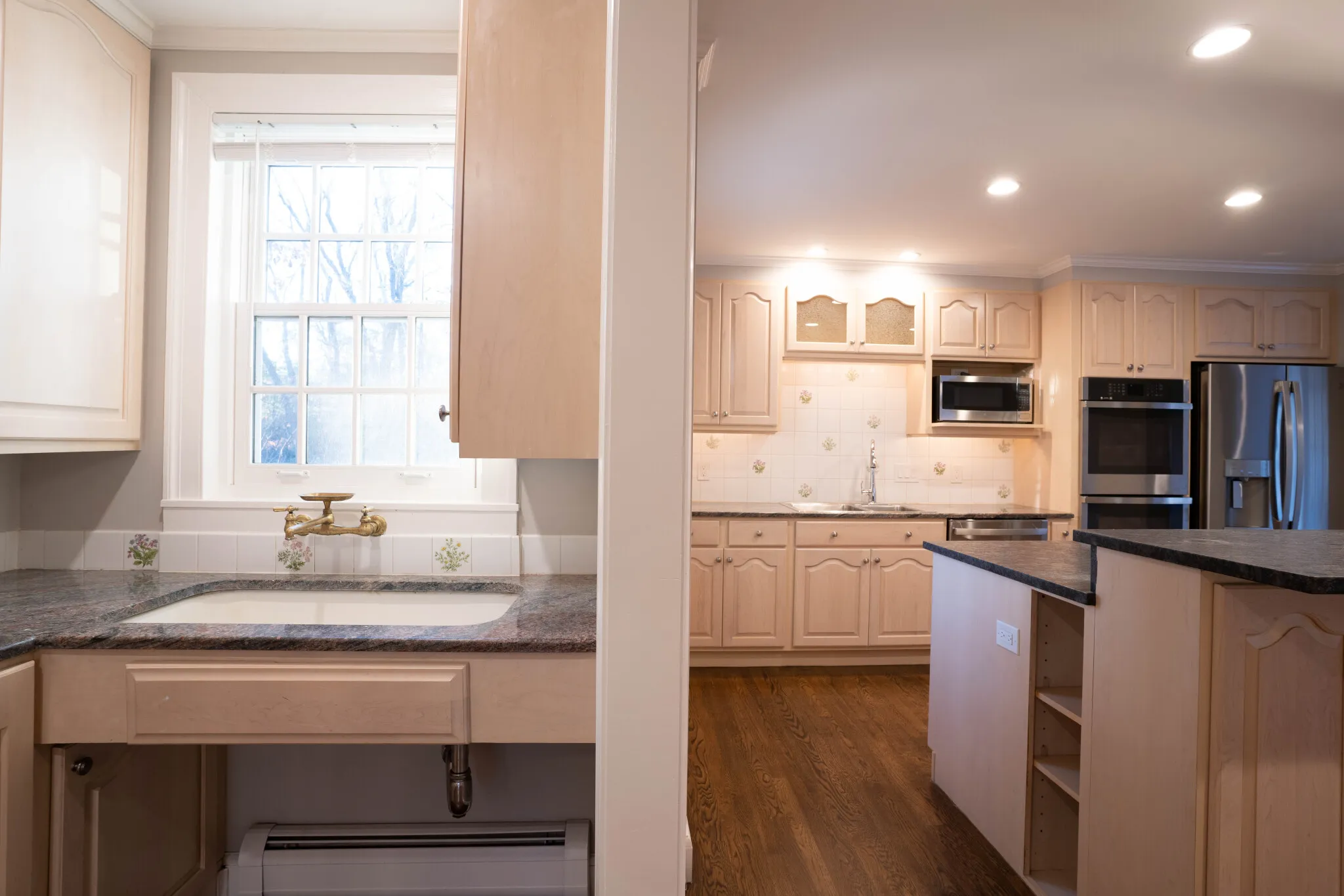 40 Puddingstone Ln, Oak Hill