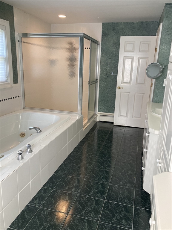 444 Atlantic Ave, Beach Bluff