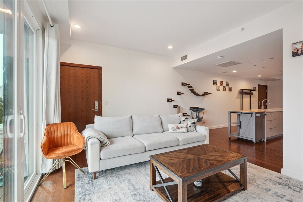 143-171 Hyde Park Ave, Boston