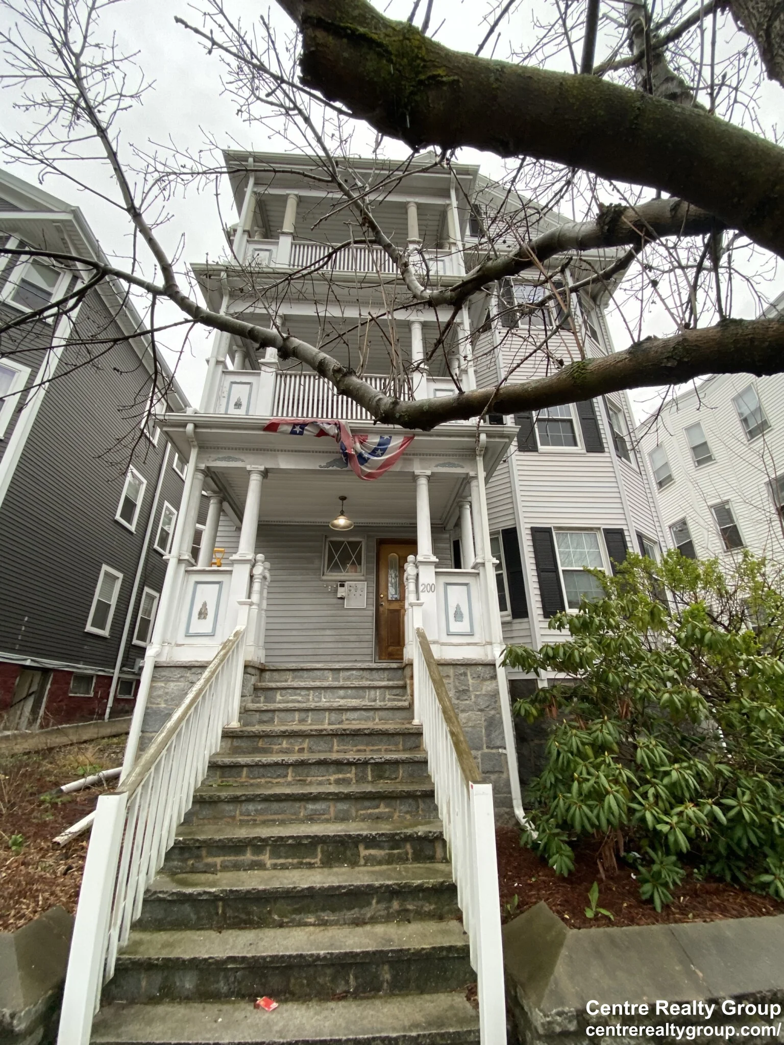 200 Hyde Park Ave, Jamaica Plain
