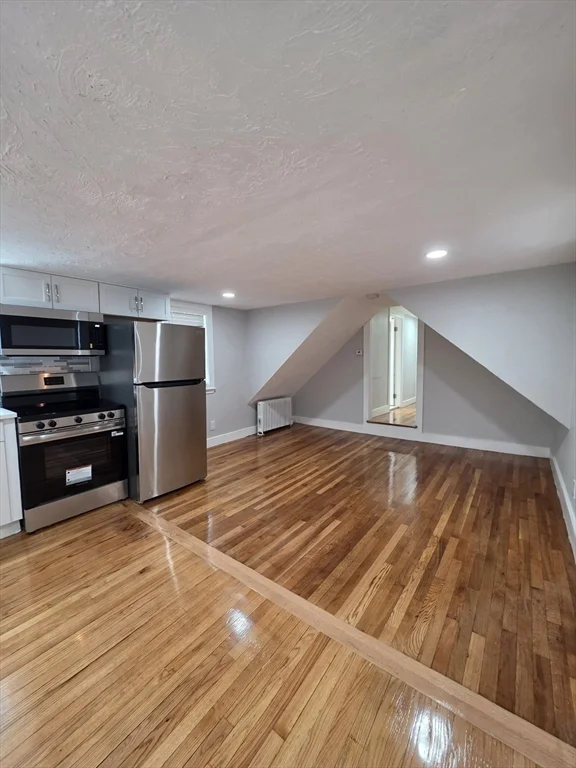 154 Pleasant St, Marlborough