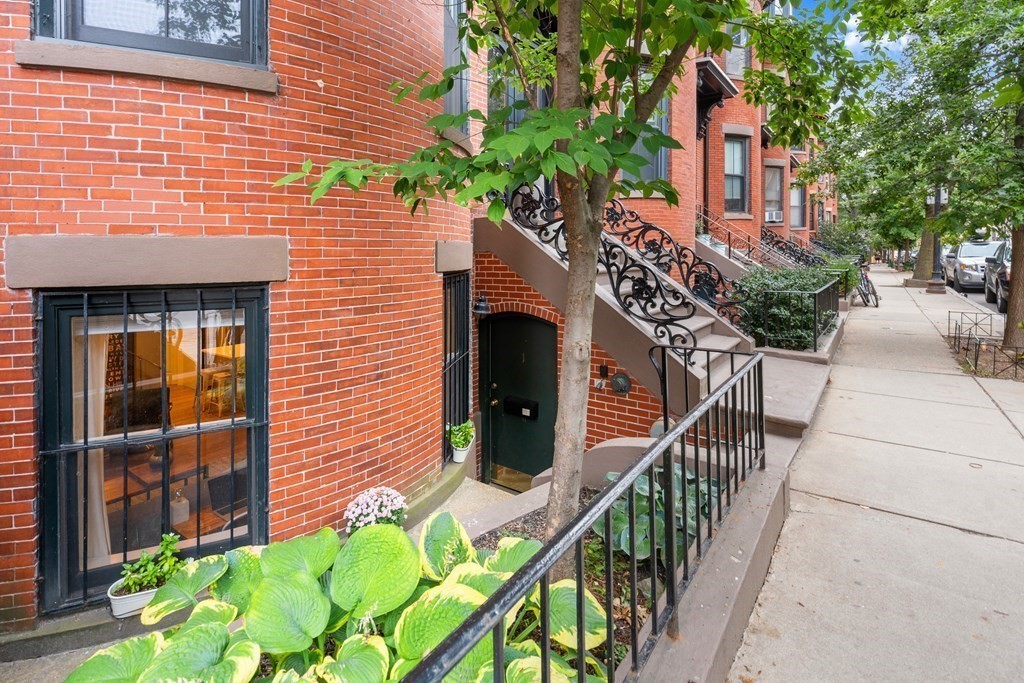 97 East Brookline St, South End