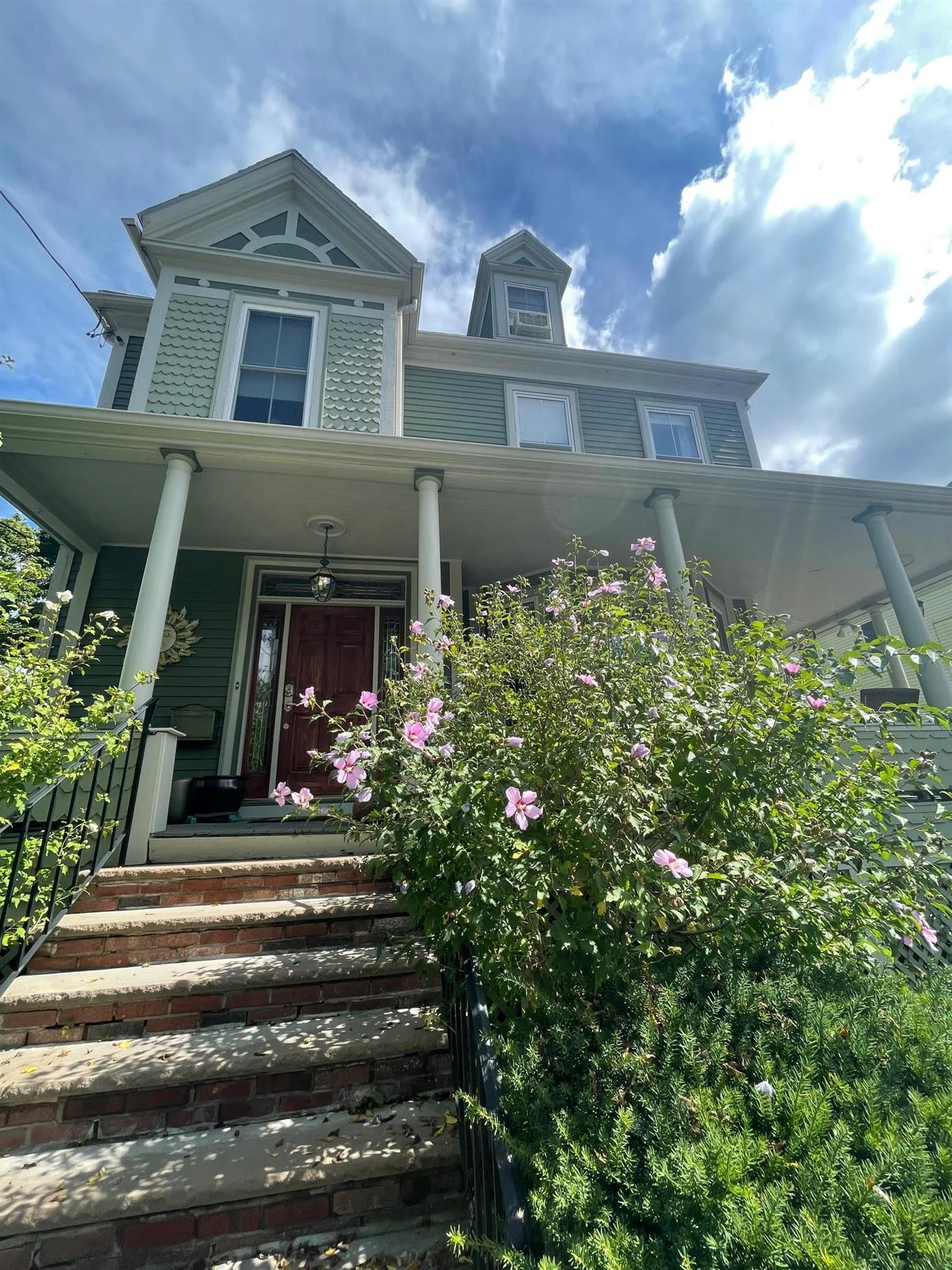 83 Dexter St, Malden