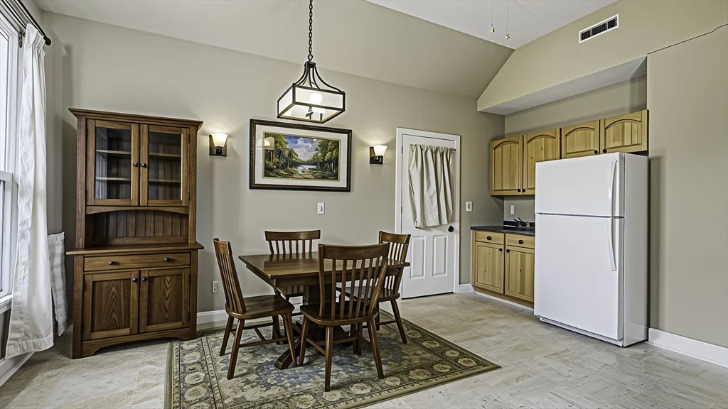 64 South St, Westborough