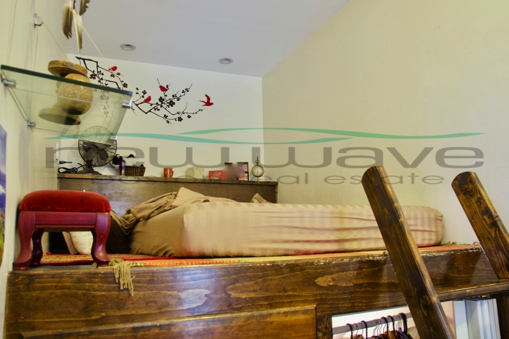 290 Newbury St, Back Bay