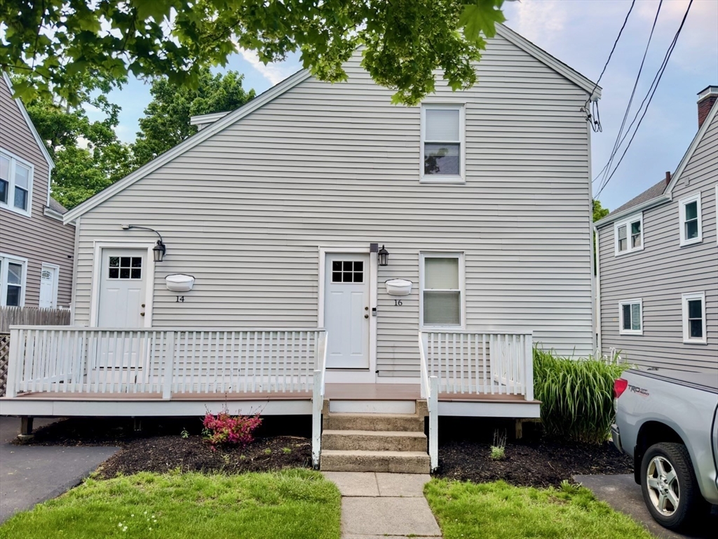 14 Lawn Ave, Quincy Point