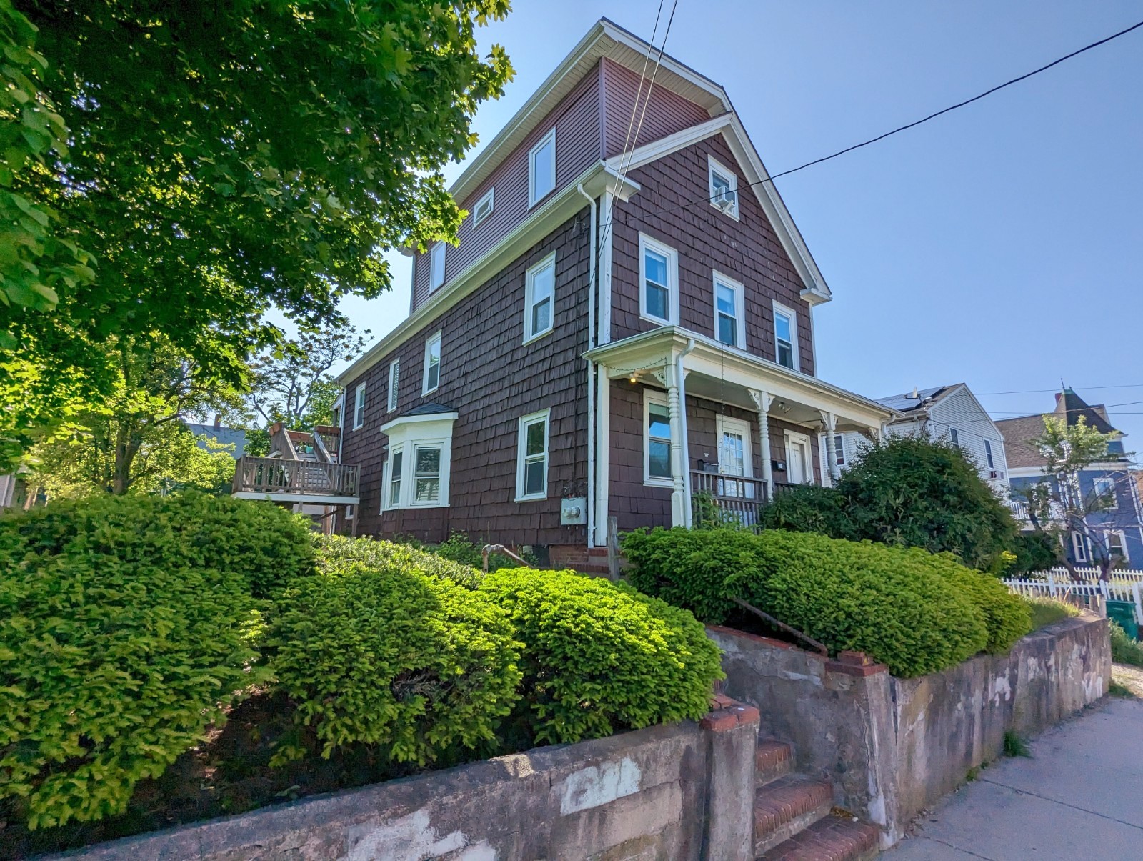 65 Medford St, South Medford