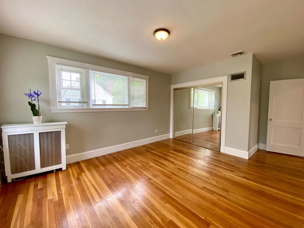 144 Ellison Park, Waltham