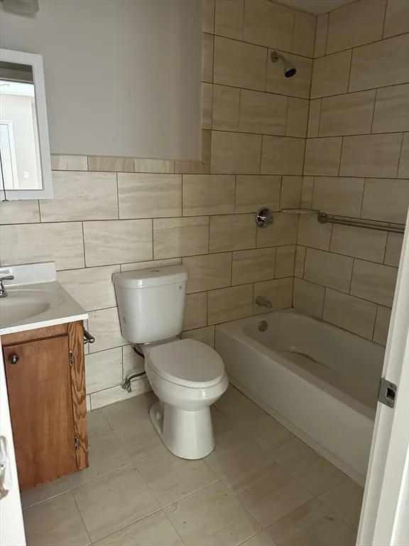 155 Broadway, Revere