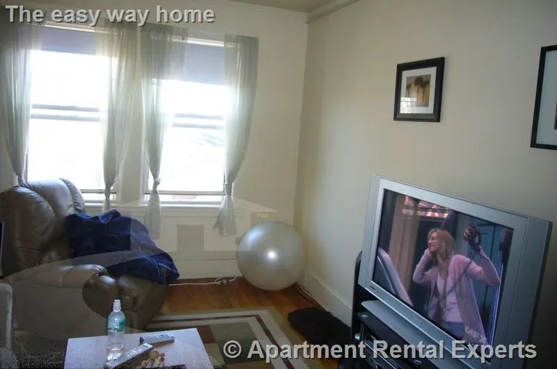 155 Summer St, Spring Hill