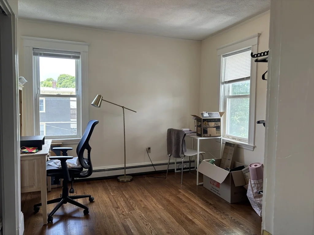 109 Birch St, Roslindale