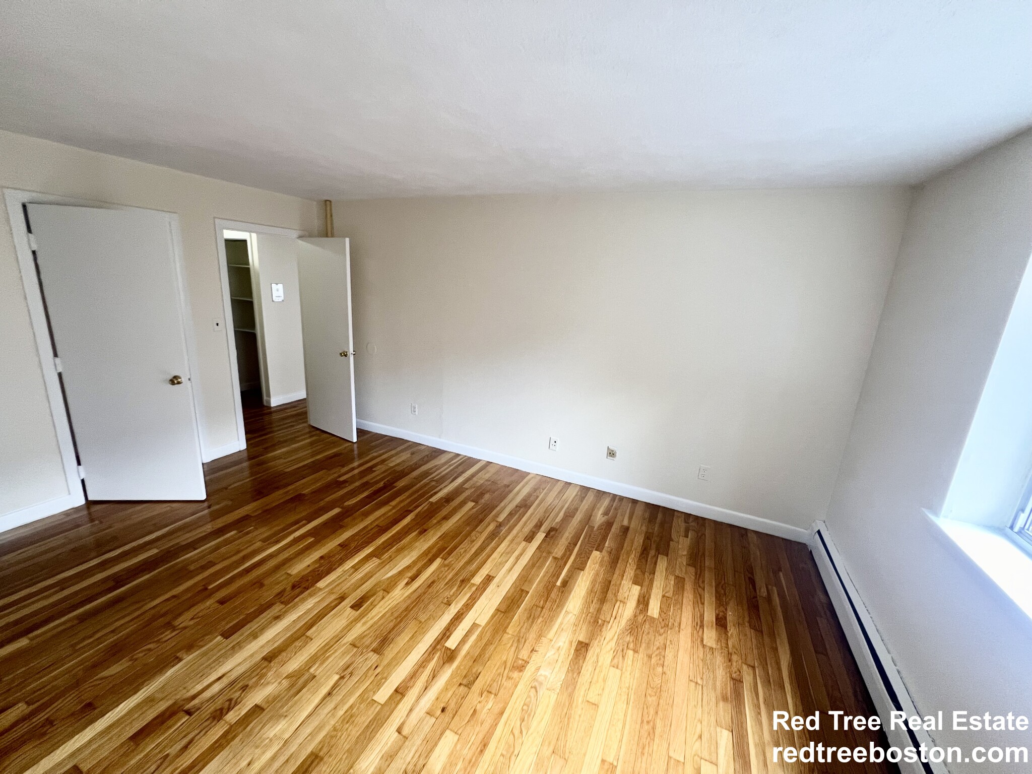 84 Gardner St, Allston