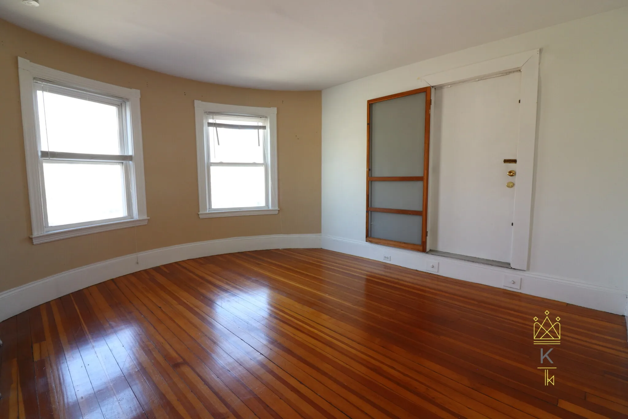 21 Osborne Rd, North Brookline