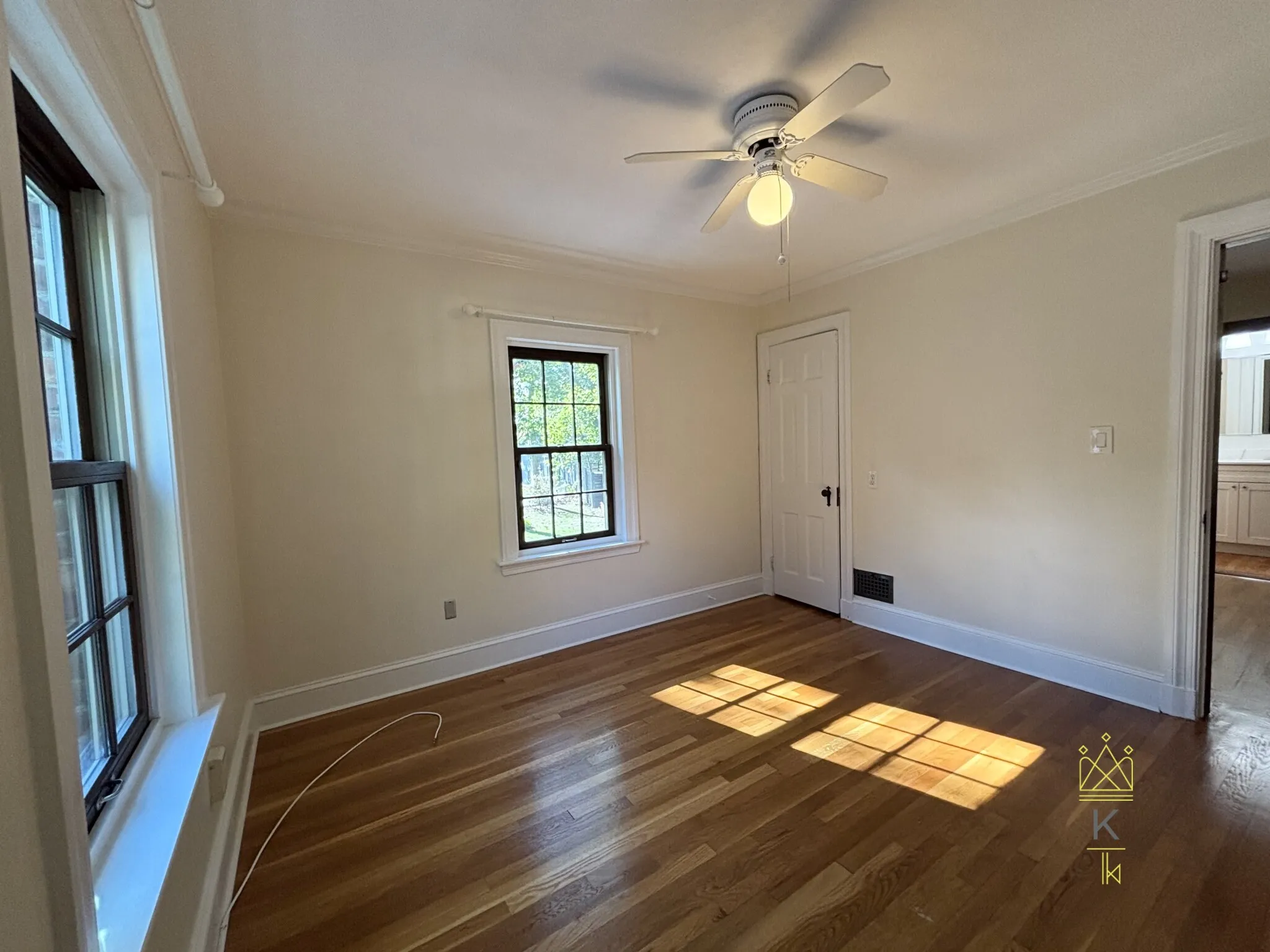 33 Clearwater Rd, Chestnut Hill