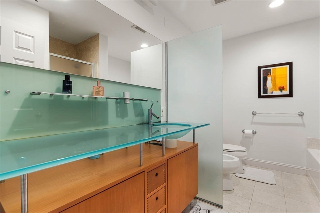 249 Cypress St, Brookline