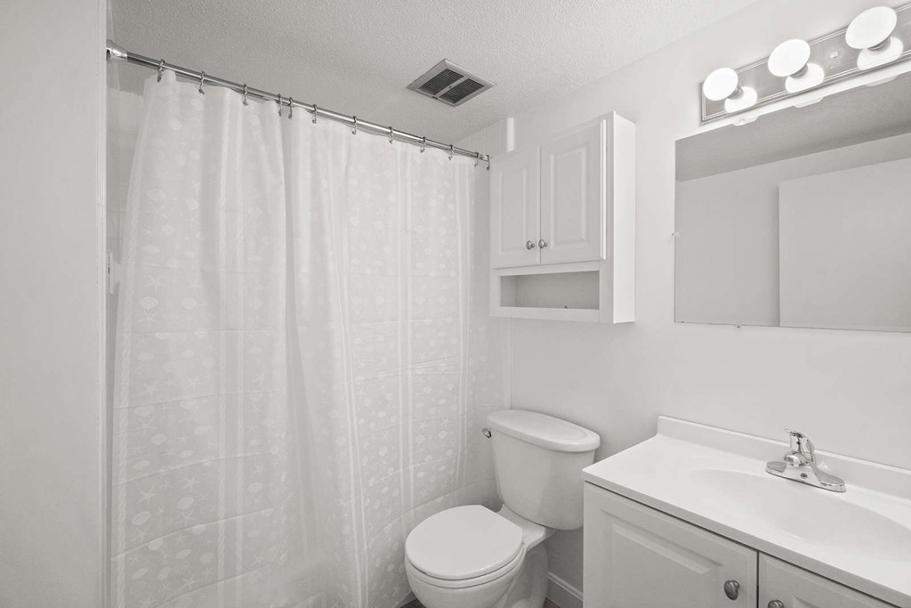 47 Mystic St, Arlington