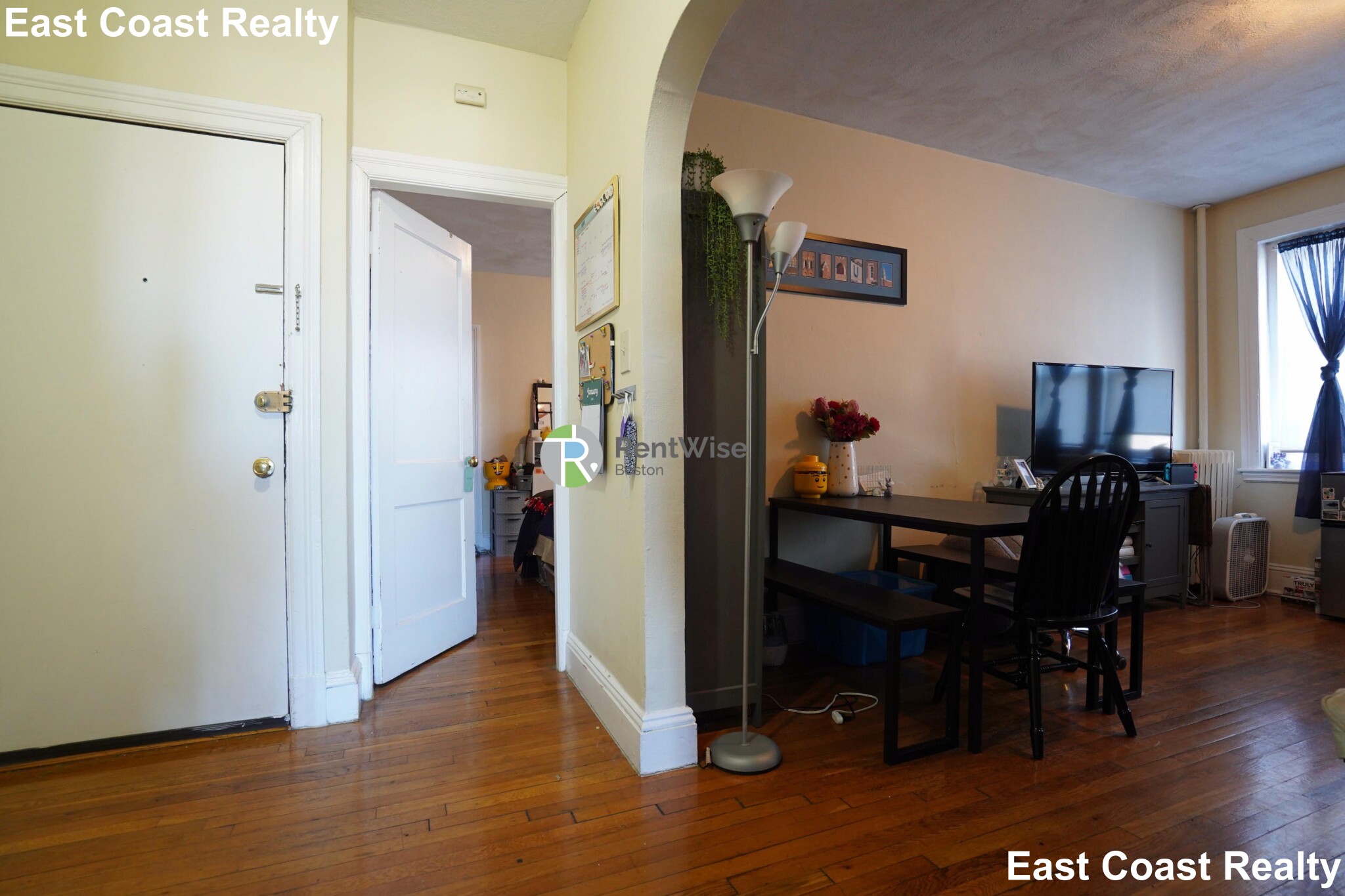 41 Chestnut Hill Ave, Brighton