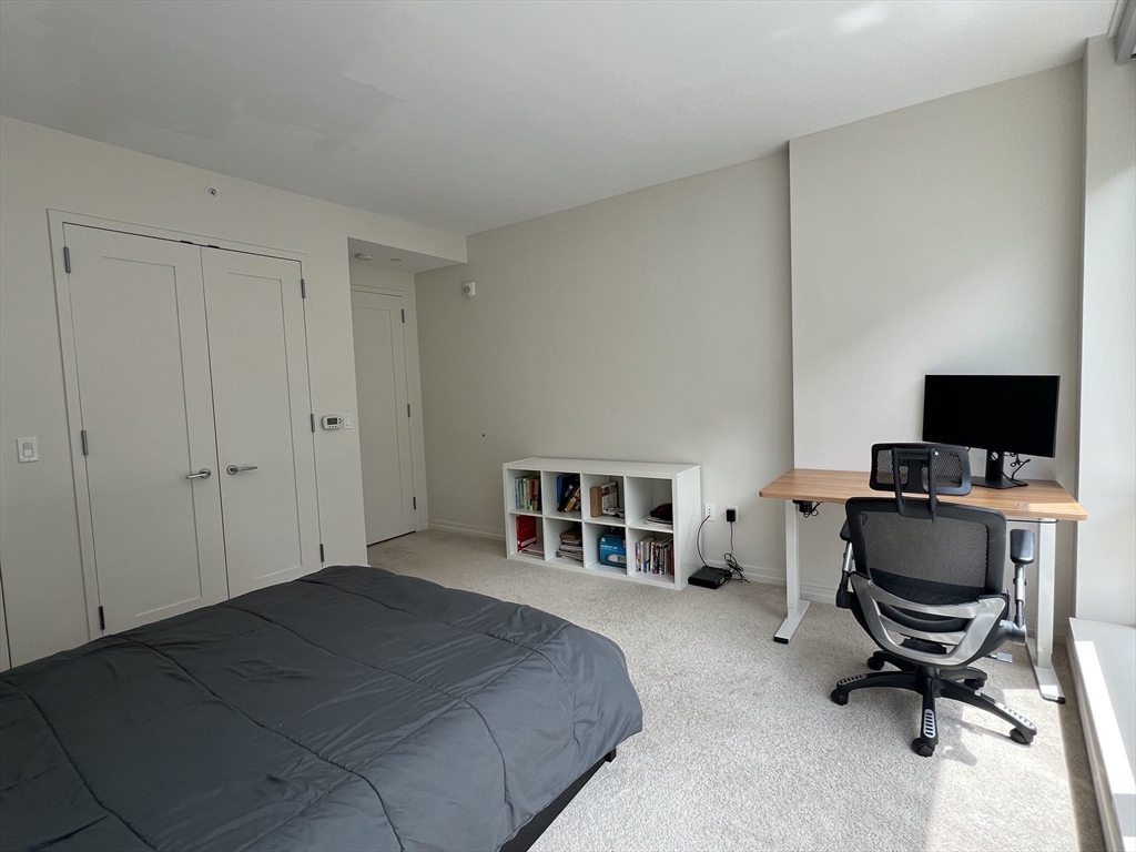 1 Franklin, Downtown