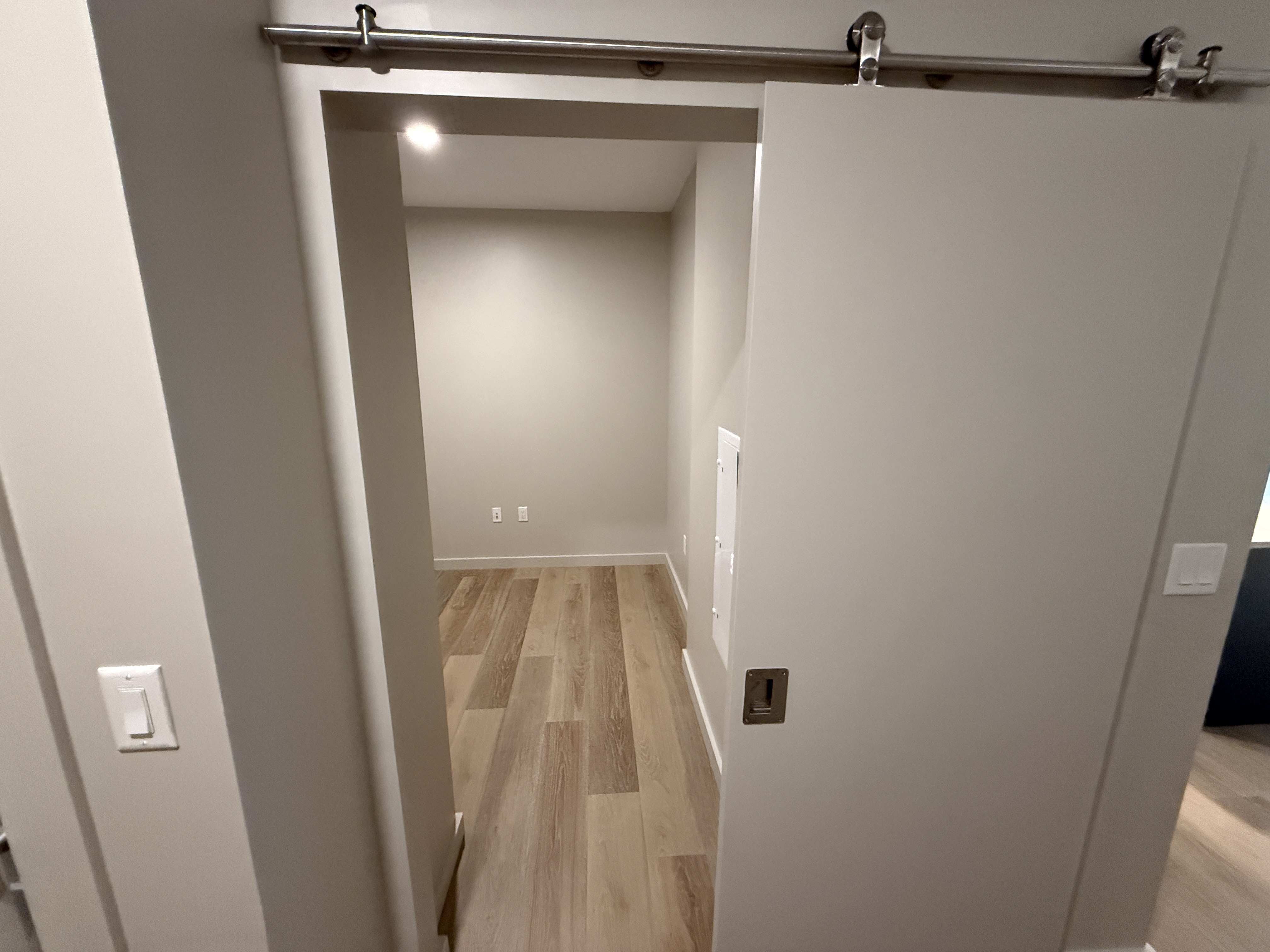 1550 Soldiers Field Rd, Brighton