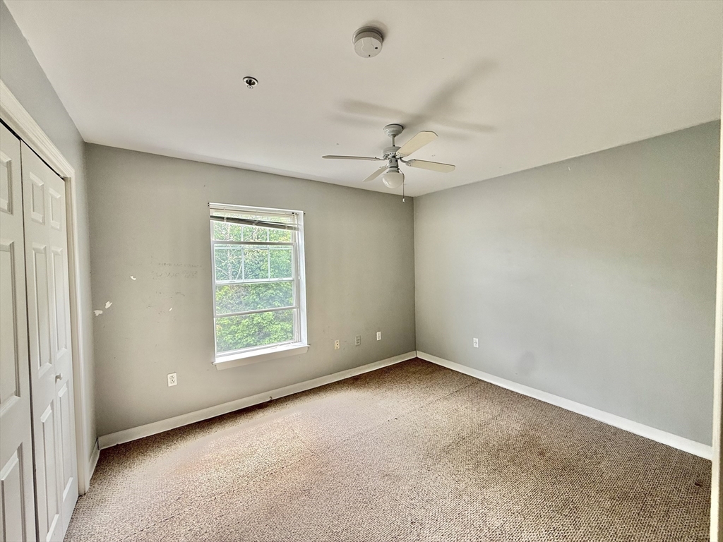 86 E Howard St, Quincy