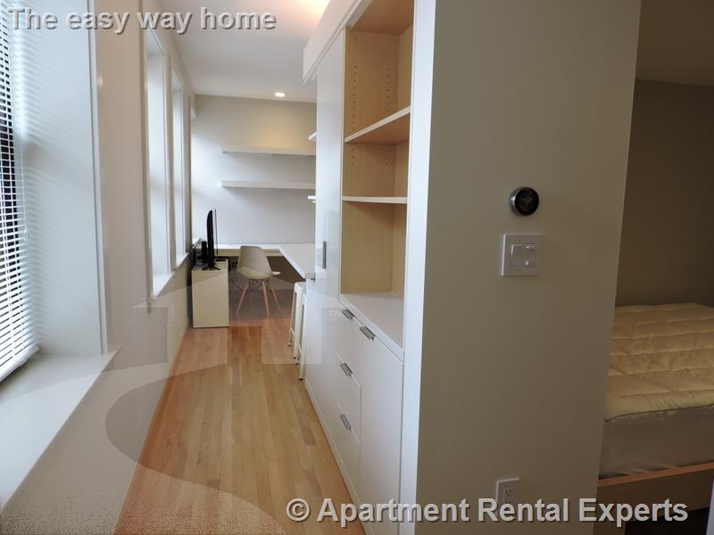 115 Mt Auburn St, Harvard Square