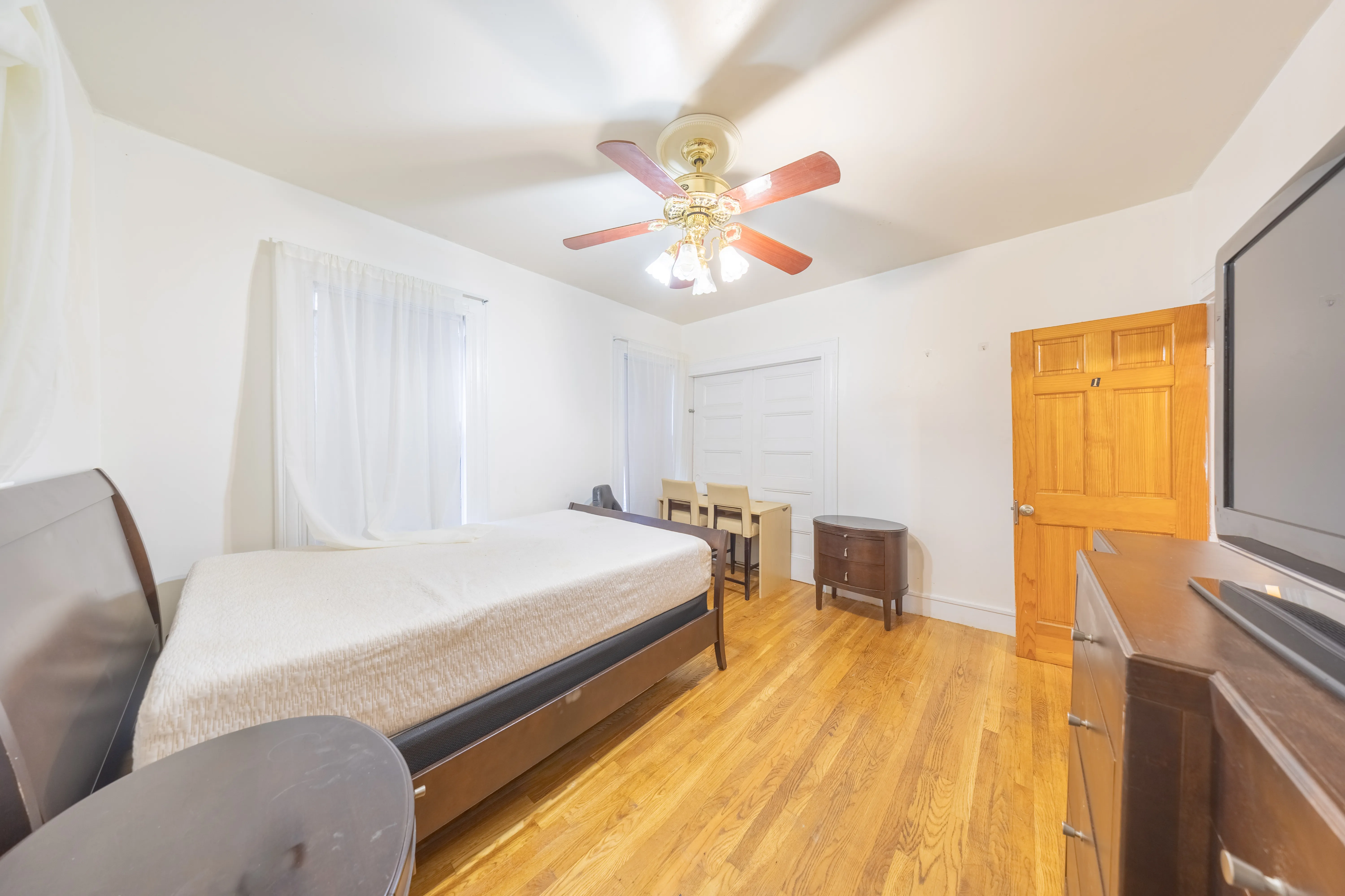 31 Seattle St, Allston