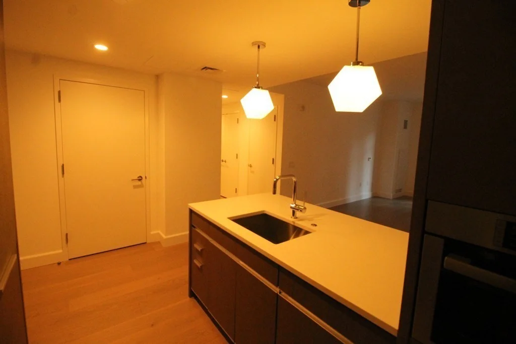 100 Lovejoy, West End