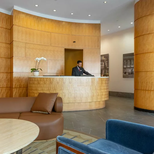 135 Clarendon St, Back Bay