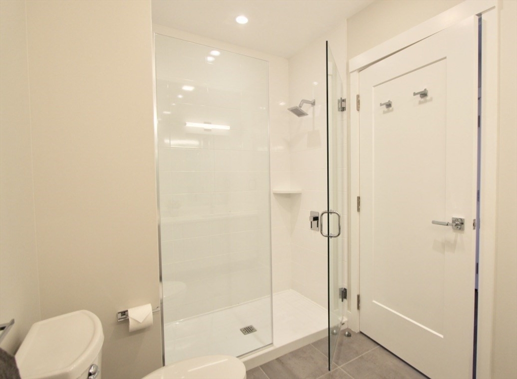 434 Mcgrath Highway, Prospect Hill