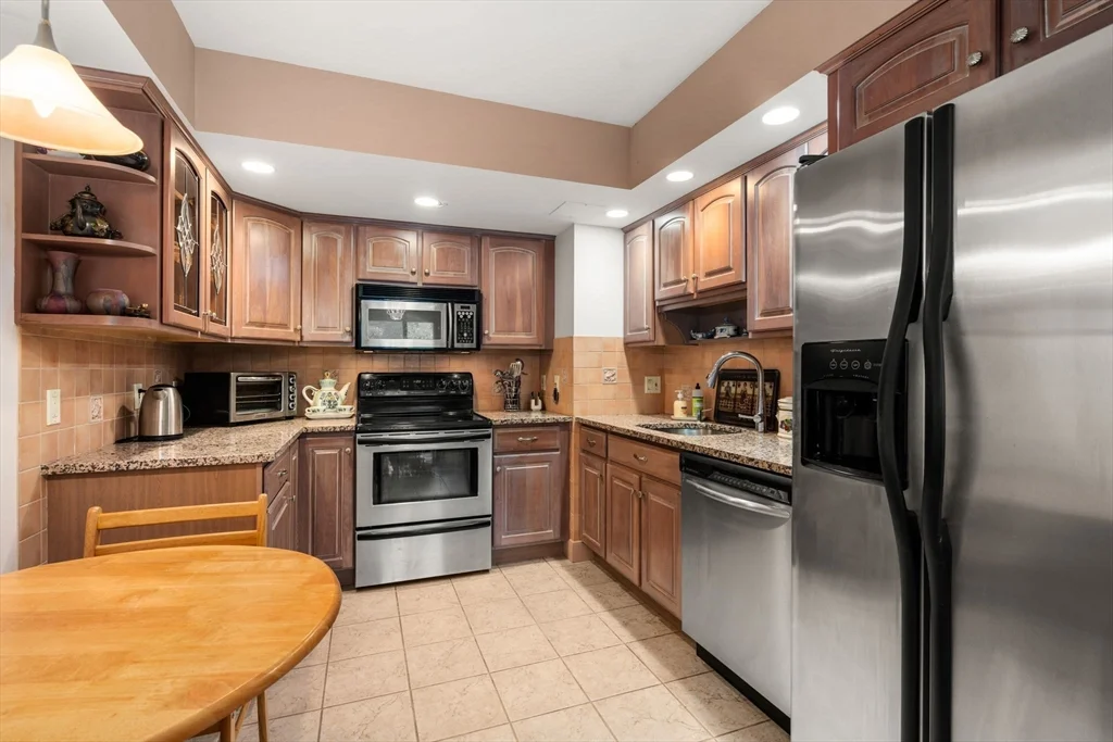 1731 Beacon, Brookline