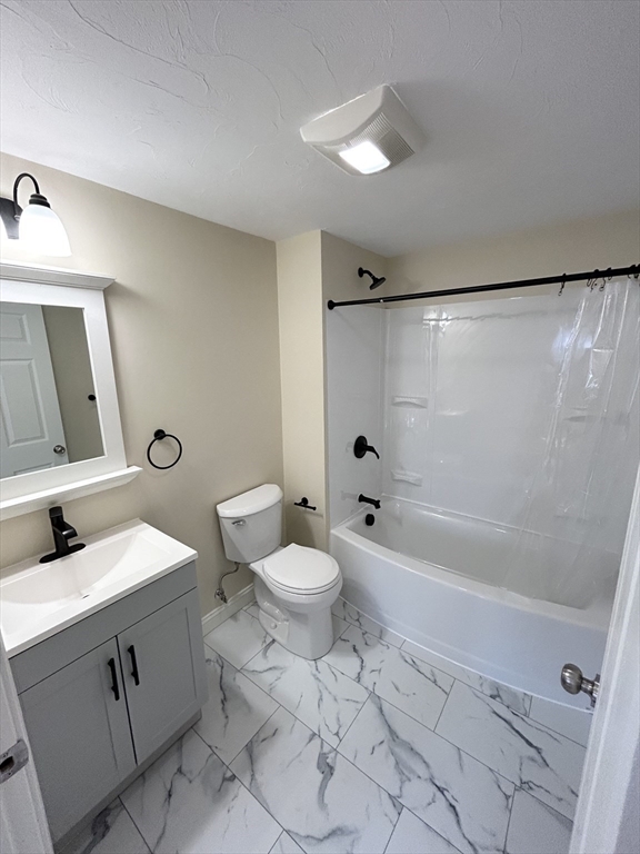 182 Smith St, North Attleboro