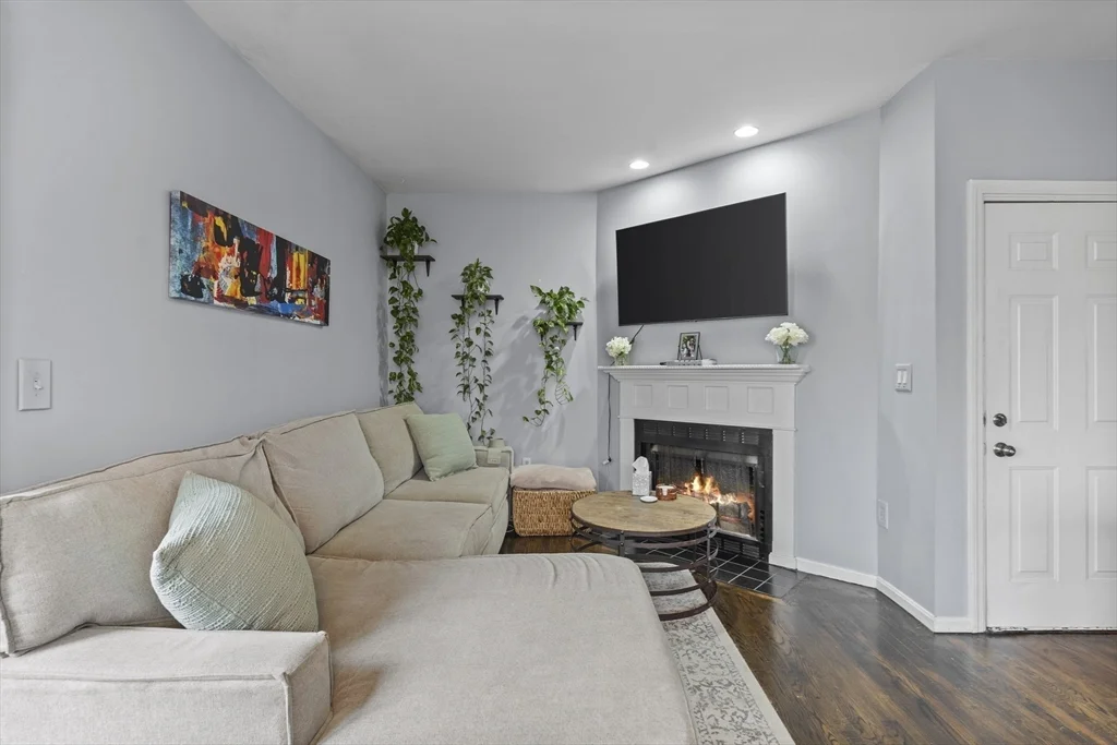 52 H St, South Boston