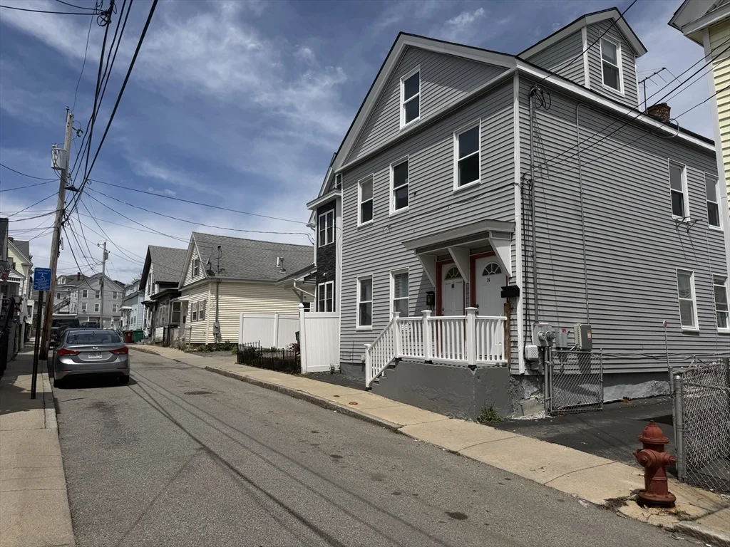 26 Abbott, Lowell
