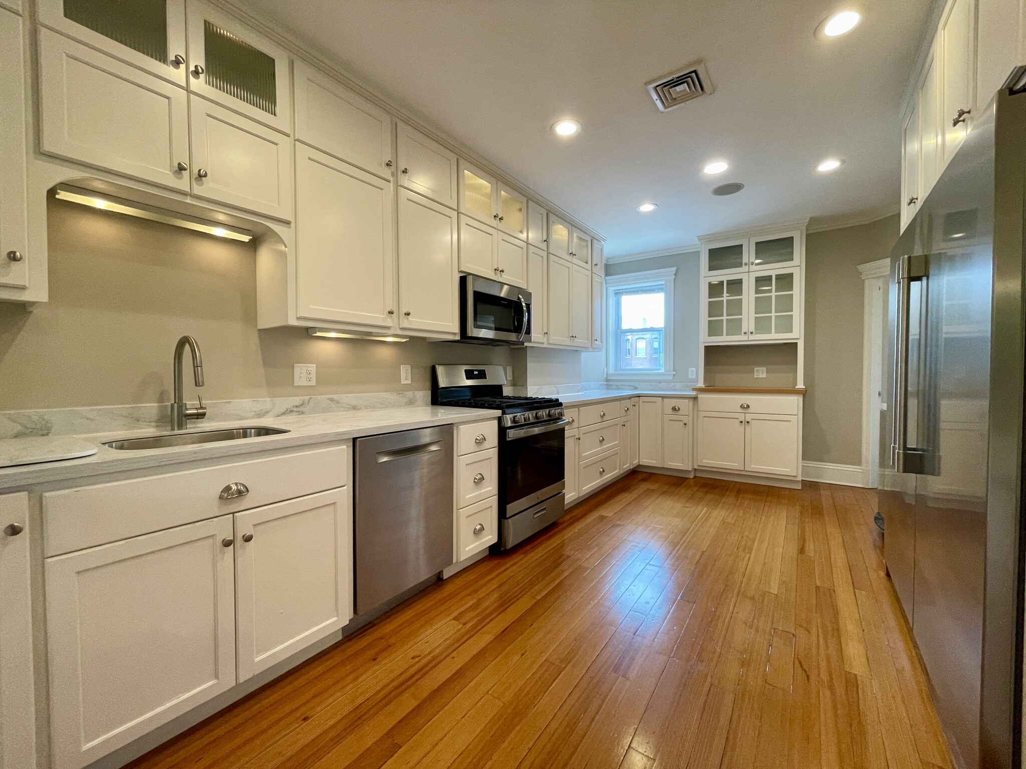 5 Strathmore Rd, Beaconsfield