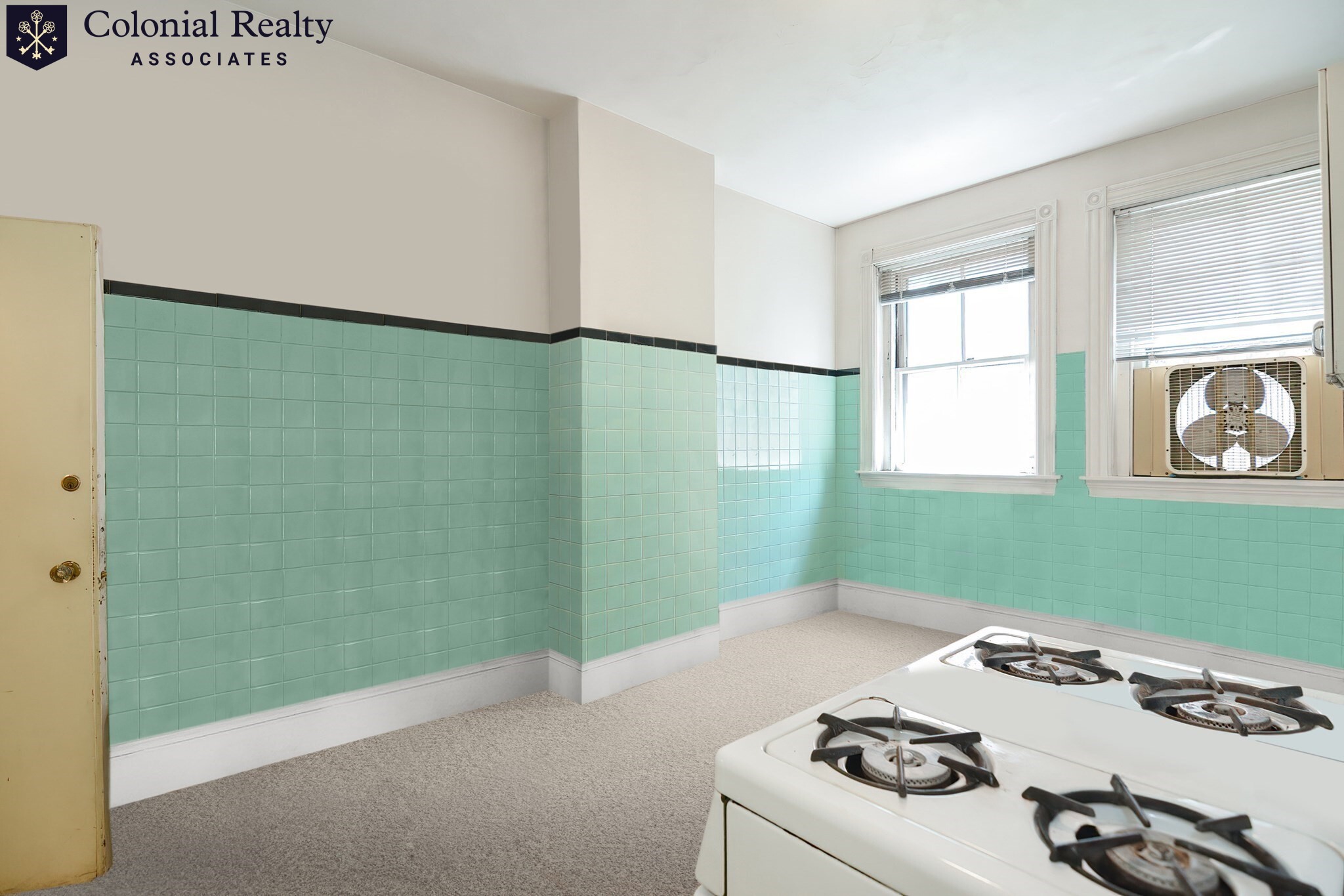 957 Beacon St, Fenway