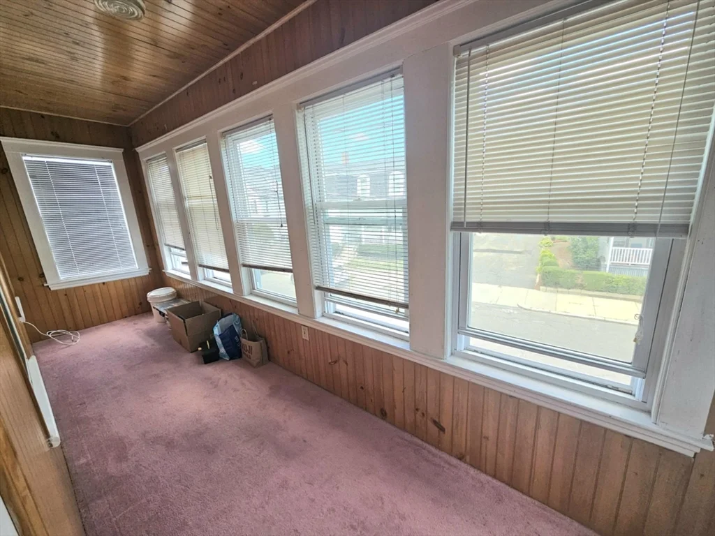 398 Charles St, Malden