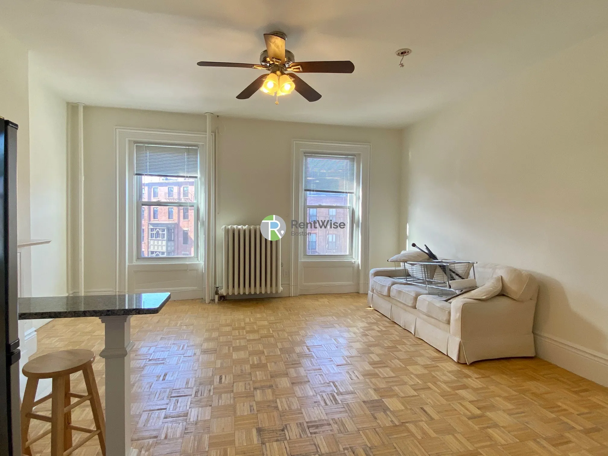 90 Charles St, Beacon Hill