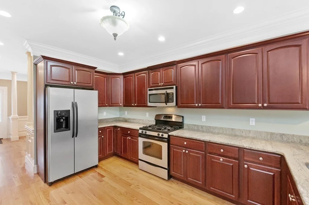 68 Waverley Ave, Newton Corner