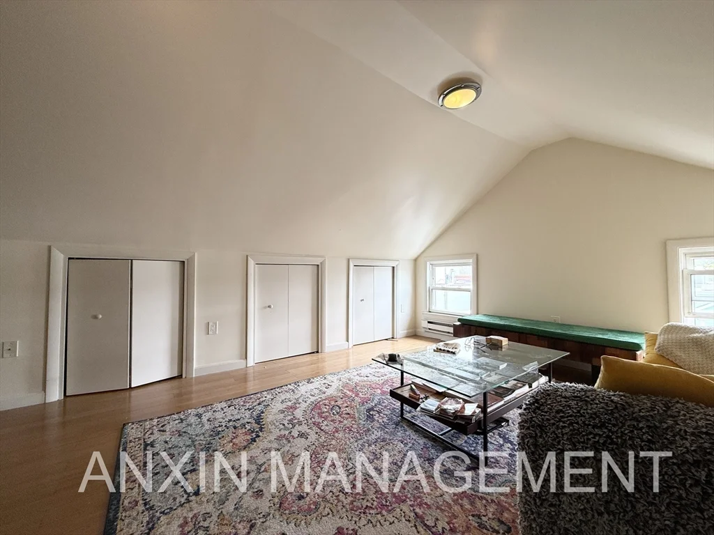 2 Orchard St, Porter Square