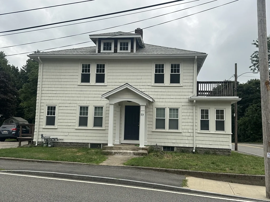 70 Shawmut St, East Weymouth
