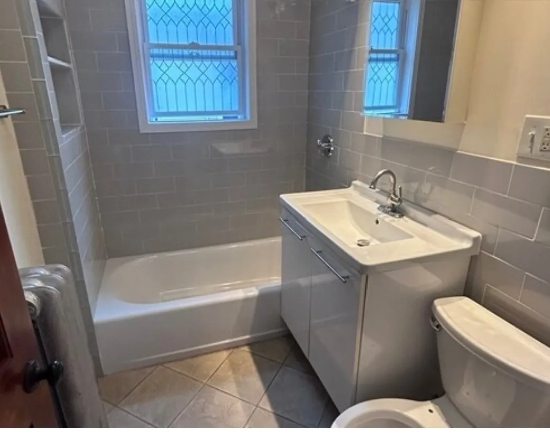 34 Stellman Rd, Roslindale