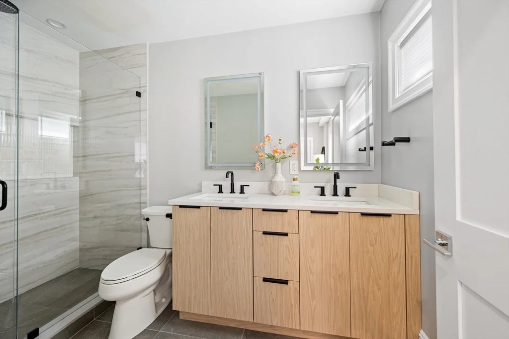 56-58 Carruth St, Dorchester