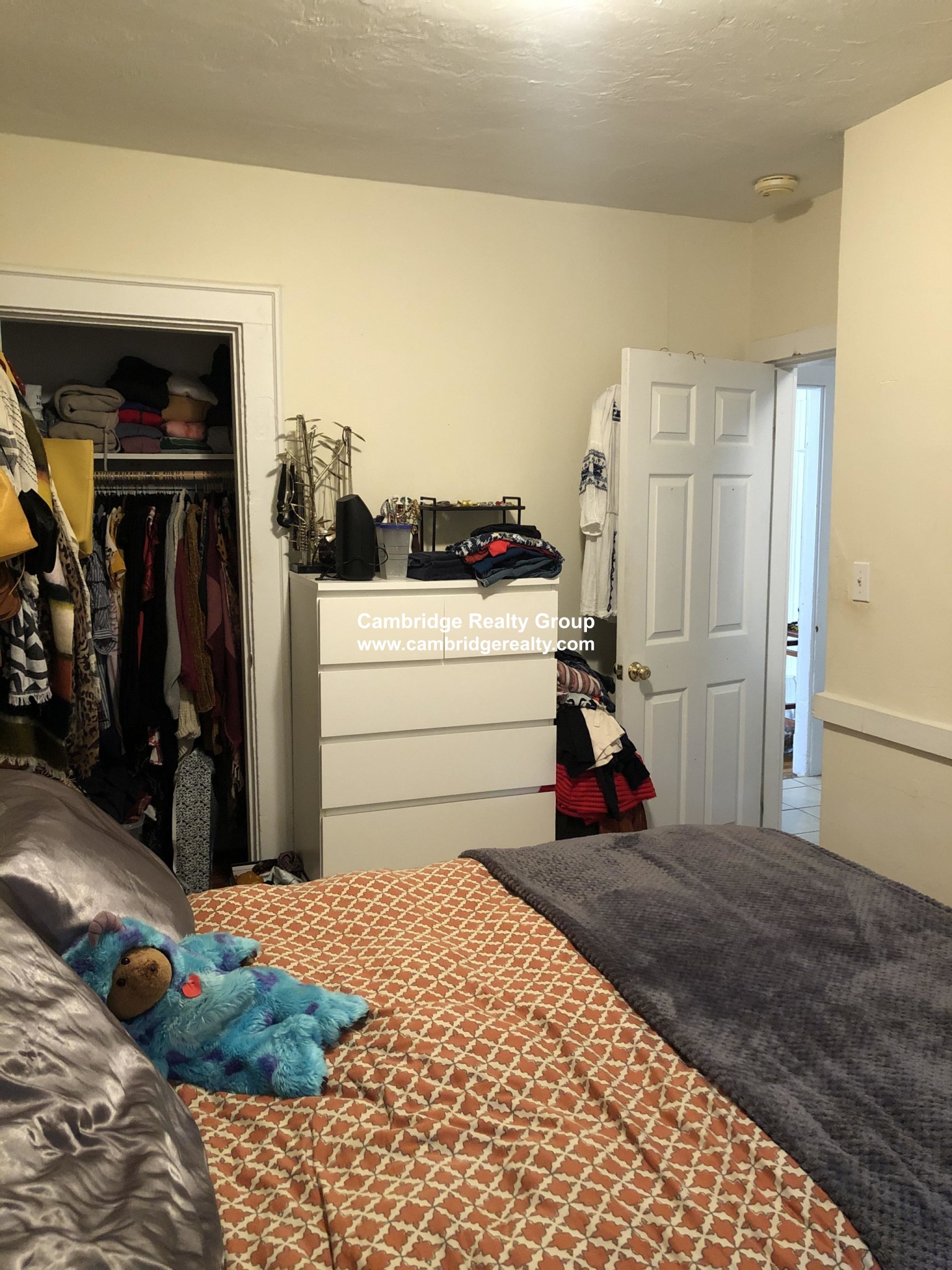 41 Crescent St, Medford Street / The Neck