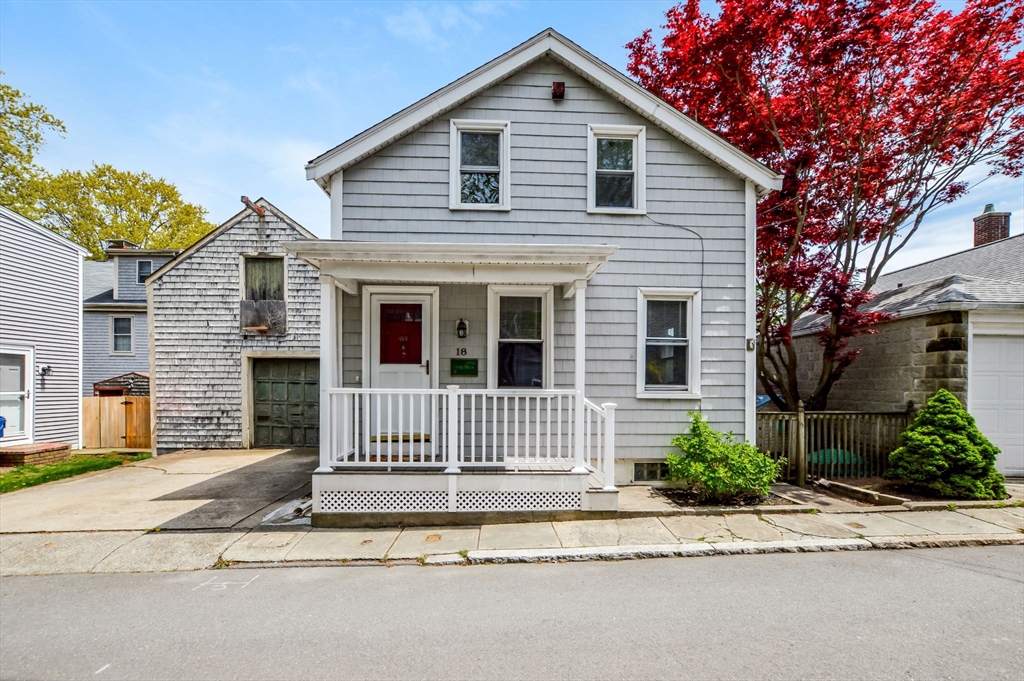 18 Washington Ave, New Bedford