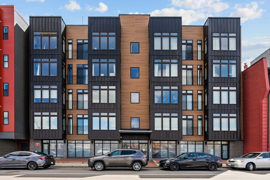 520 Dorchester Ave, South Boston